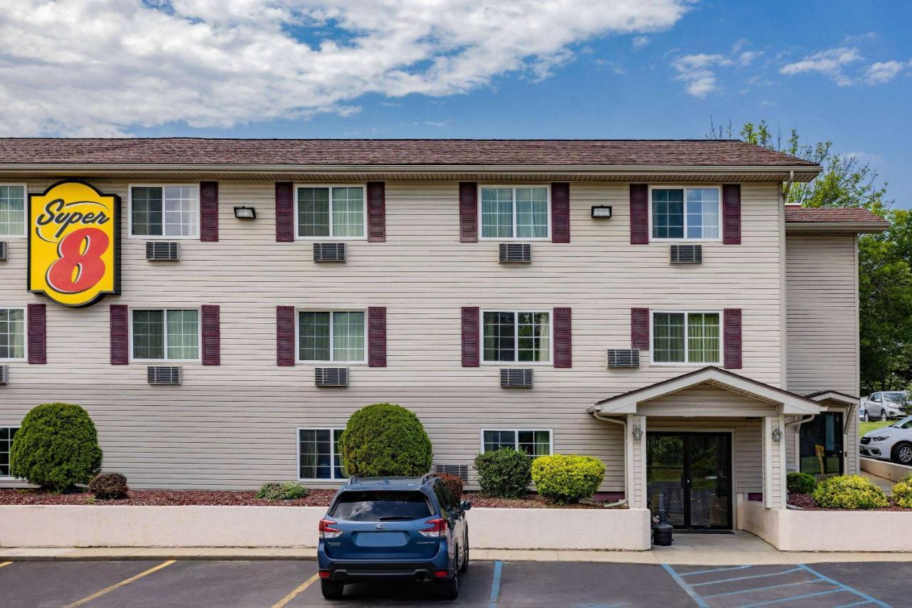 Super 8 By Wyndham Johnstown/Gloversville Exteriör bild