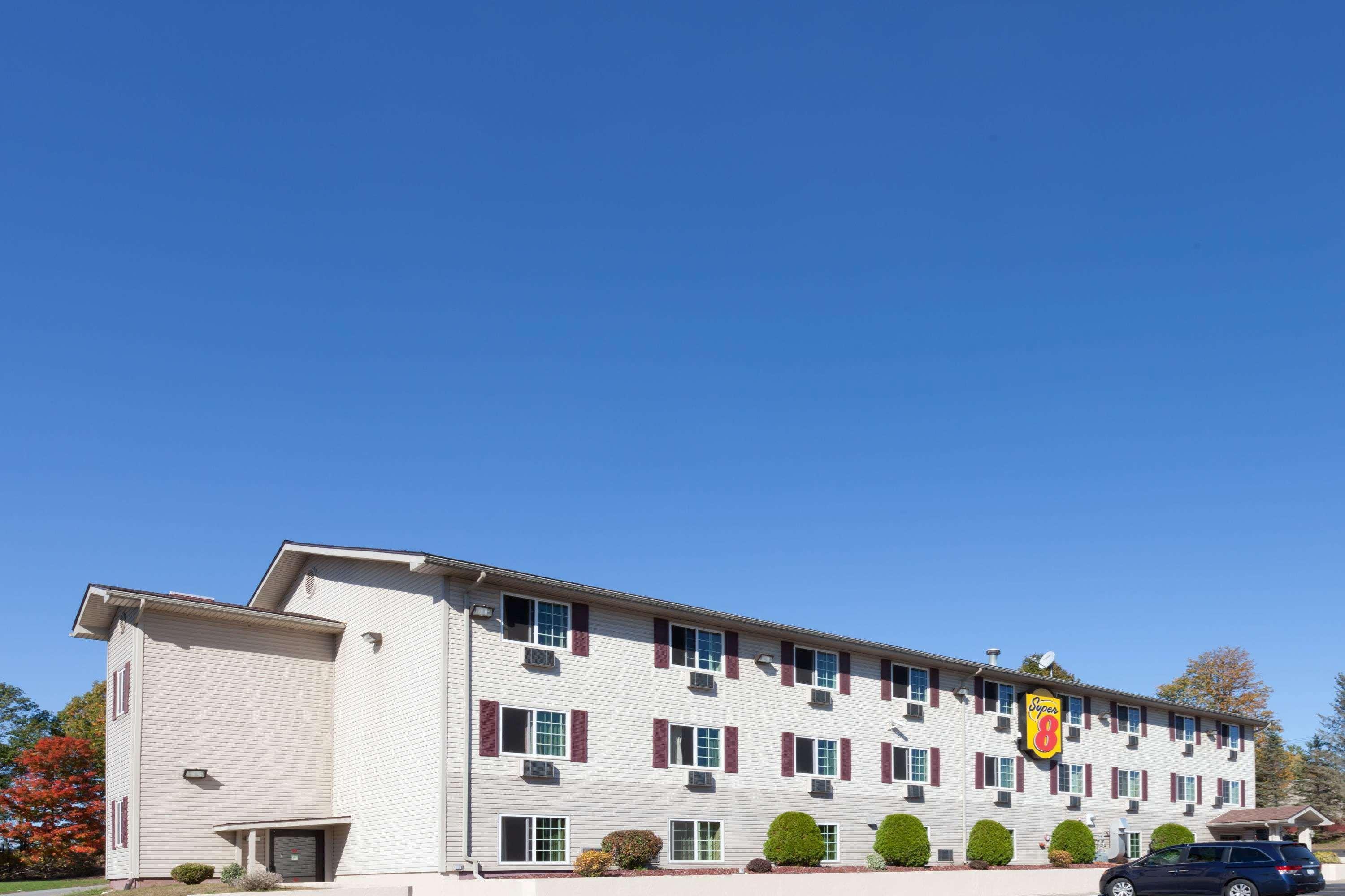 Super 8 By Wyndham Johnstown/Gloversville Exteriör bild